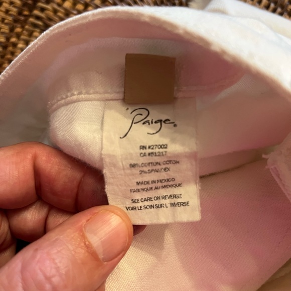 Paige white denim shorts - Picture 7 of 7